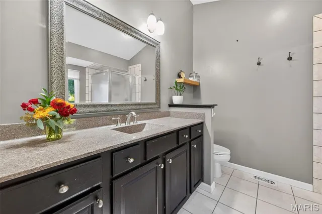 $360,000 | 1452 Cedar Bluff Drive, Ballwin, MO 63021