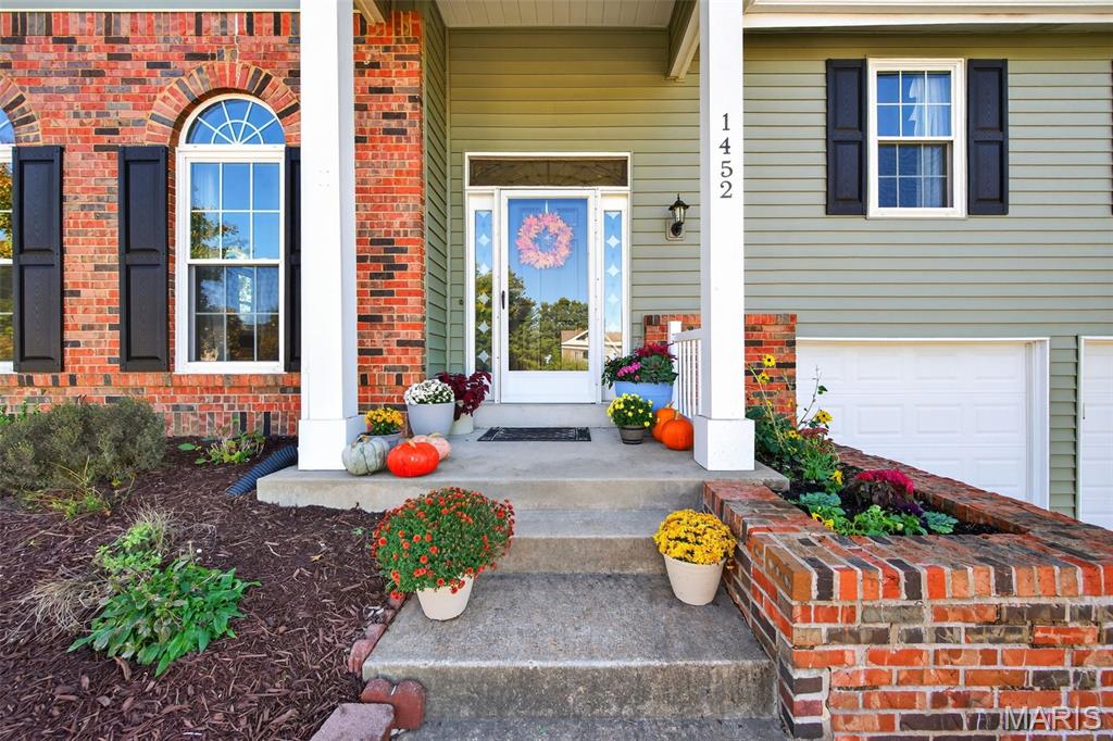 1452 Cedar Bluff Drive Ballwin, MO 63021 - Photo 2 of 37