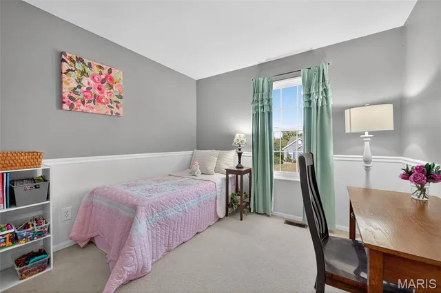 $360,000 | 1452 Cedar Bluff Drive, Ballwin, MO 63021