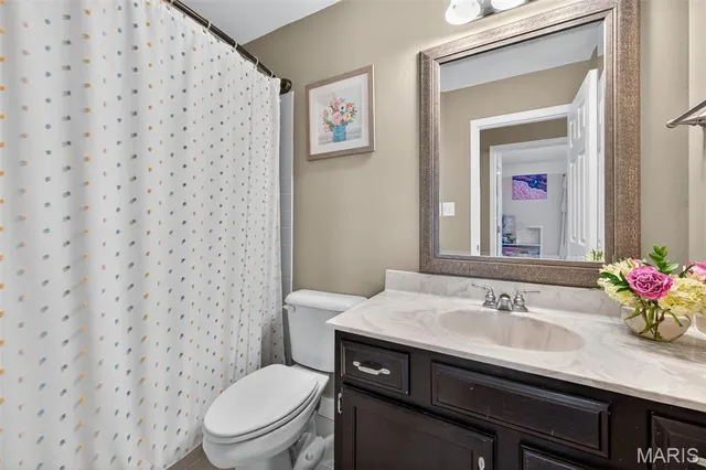 $360,000 | 1452 Cedar Bluff Drive, Ballwin, MO 63021