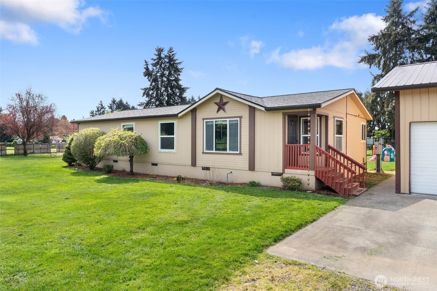 18139 Rice Lane Southwest Rochester, WA 98579 - Photo 3 of 39 Gallery Image 3