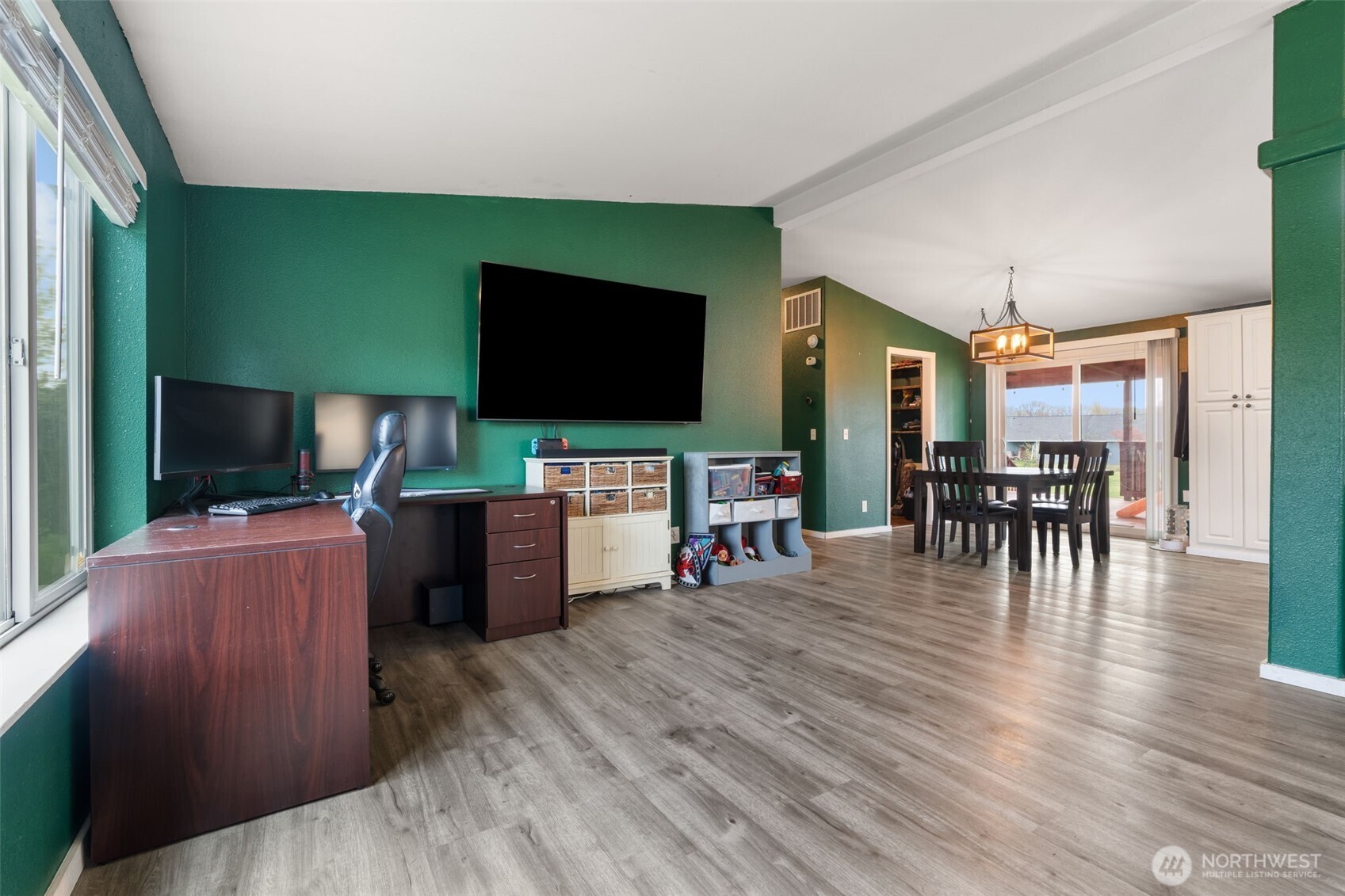 18139 Rice Lane Southwest Rochester, WA 98579 - Photo 4 of 39 Gallery Image 4