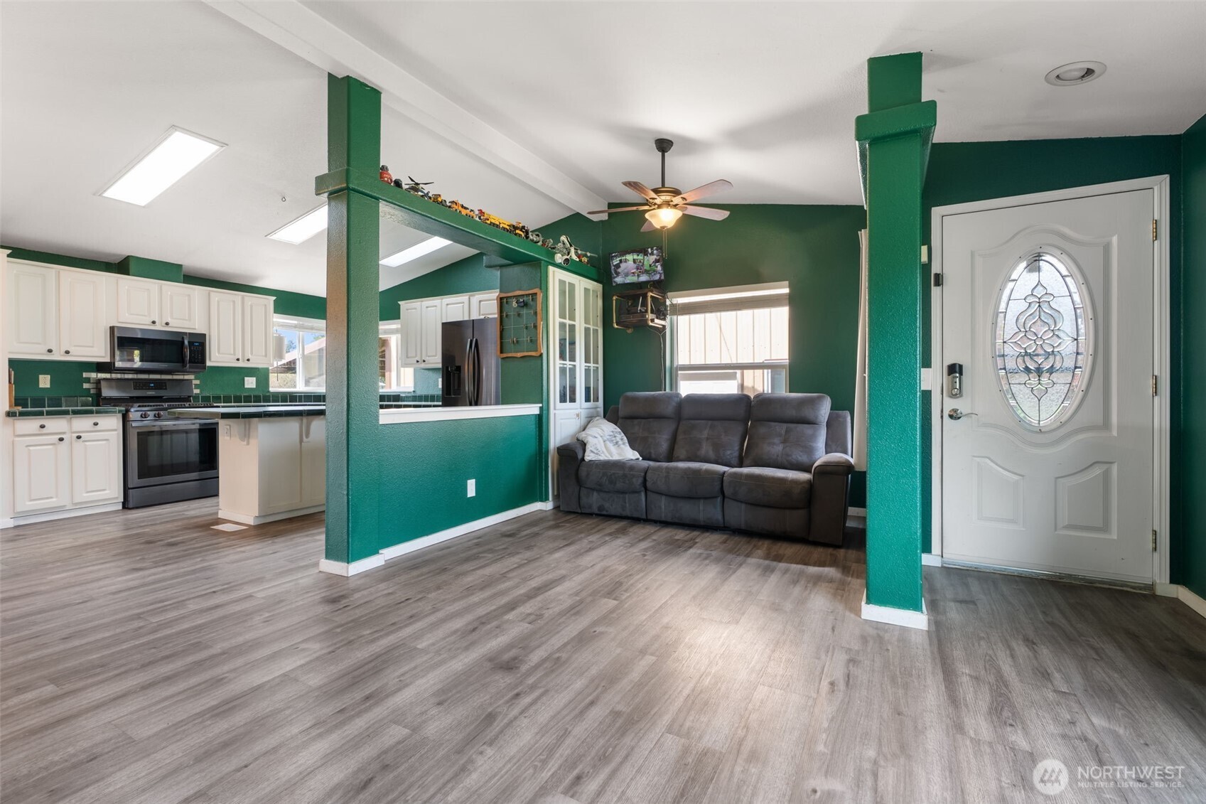 18139 Rice Lane Southwest Rochester, WA 98579 - Photo 7 of 39 Gallery Image 7