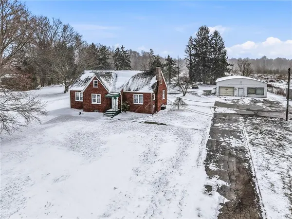 $320,000 | 7376 Sharon-Mercer Road, Mercer, PA 16137