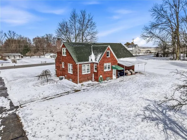 $320,000 | 7376 Sharon-Mercer Road, Mercer, PA 16137