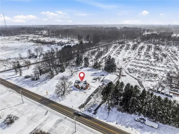 $320,000 | 7376 Sharon-Mercer Road, Mercer, PA 16137