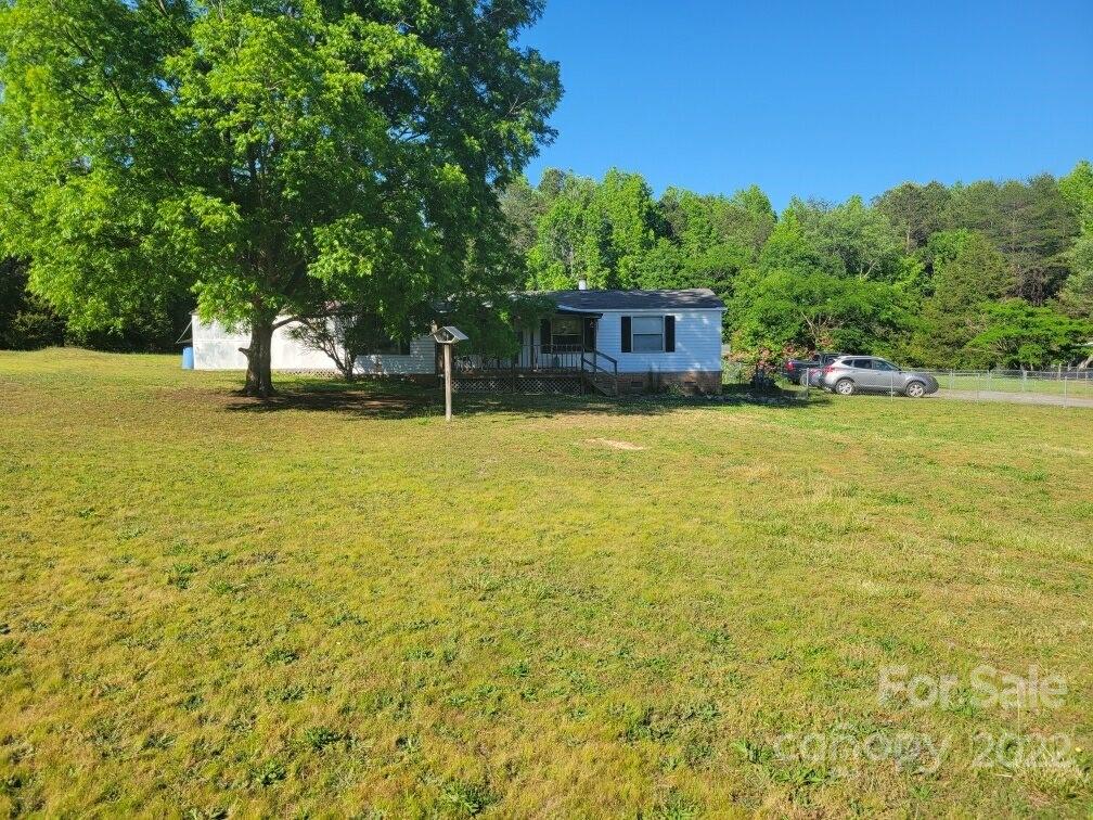 1492 Burrell Road Clover, SC 29710 - Photo 1 of 15 Gallery Image 1