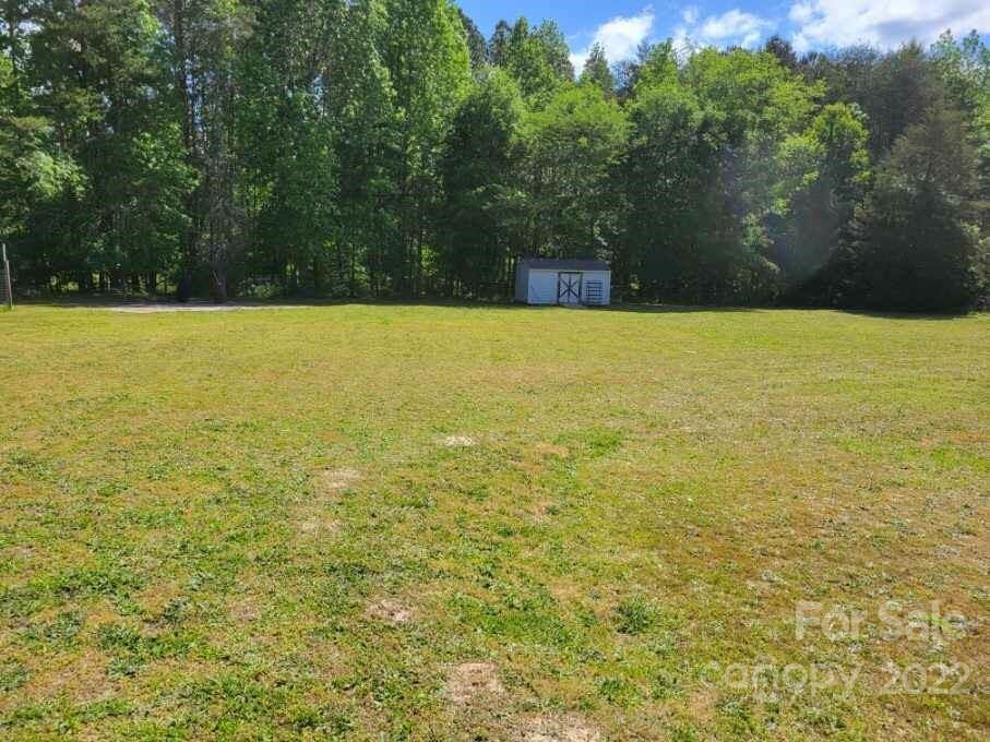 1492 Burrell Road Clover, SC 29710 - Photo 3 of 15 Gallery Image 3
