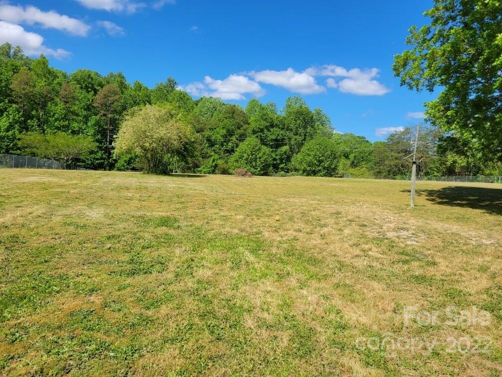1492 Burrell Road Clover, SC 29710 - Photo 5 of 15 Gallery Image 5