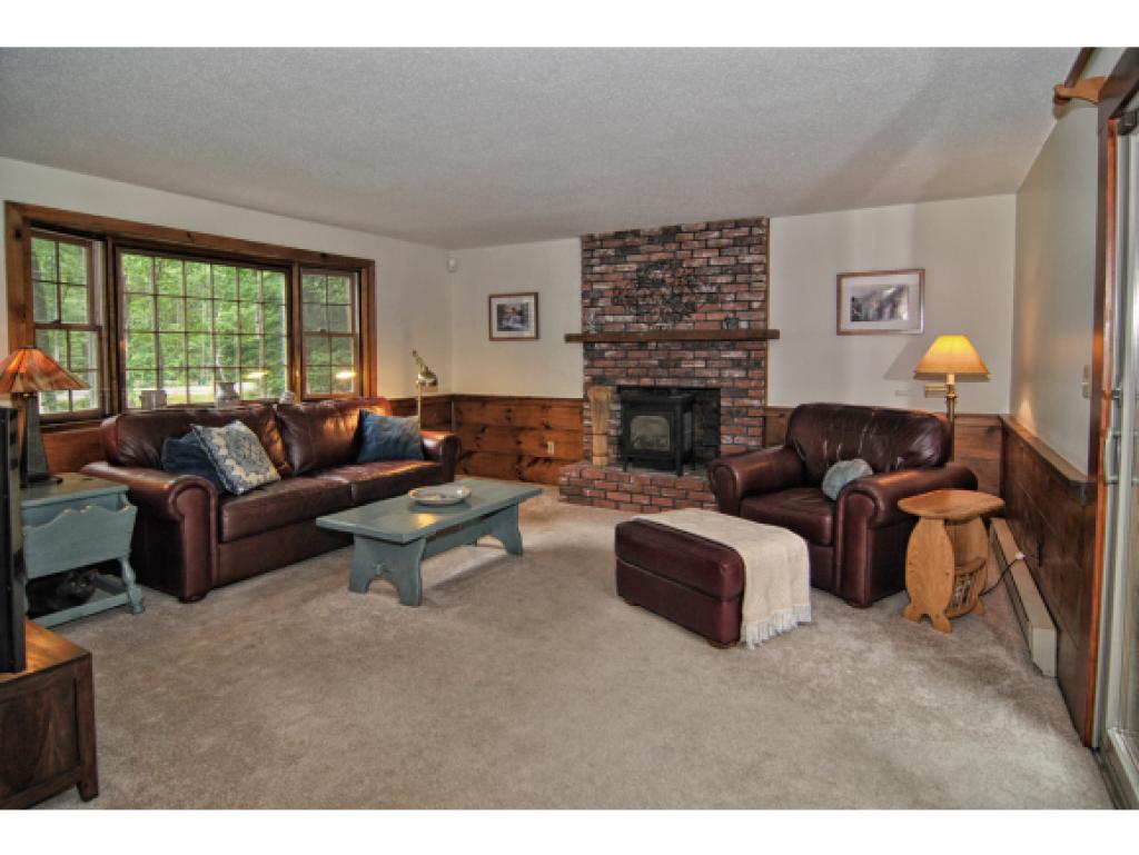 82 Cambridge Road Bedford, NH 03110 - Photo 11 of 27 Gallery Image 11