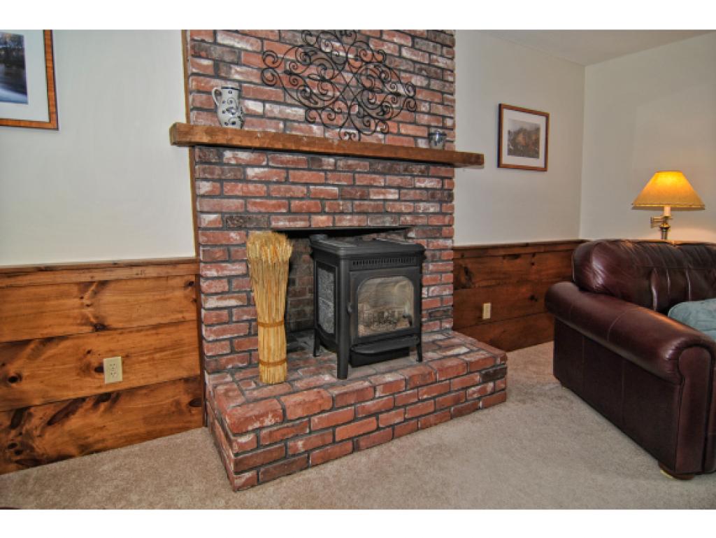 82 Cambridge Road Bedford, NH 03110 - Photo 13 of 27 Gallery Image 13