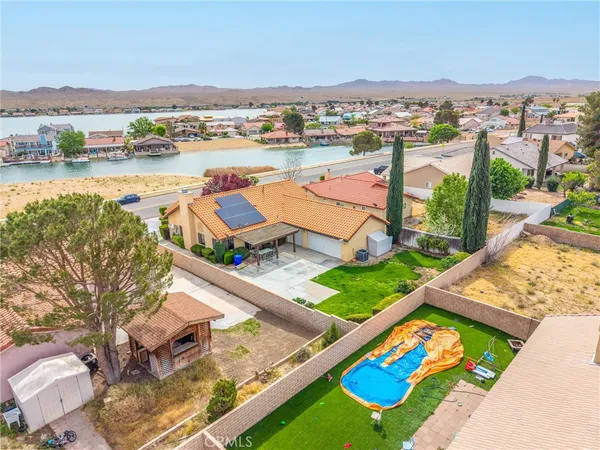 $349,900 | 26652 Silver Lakes Parkway, Helendale, CA 92342