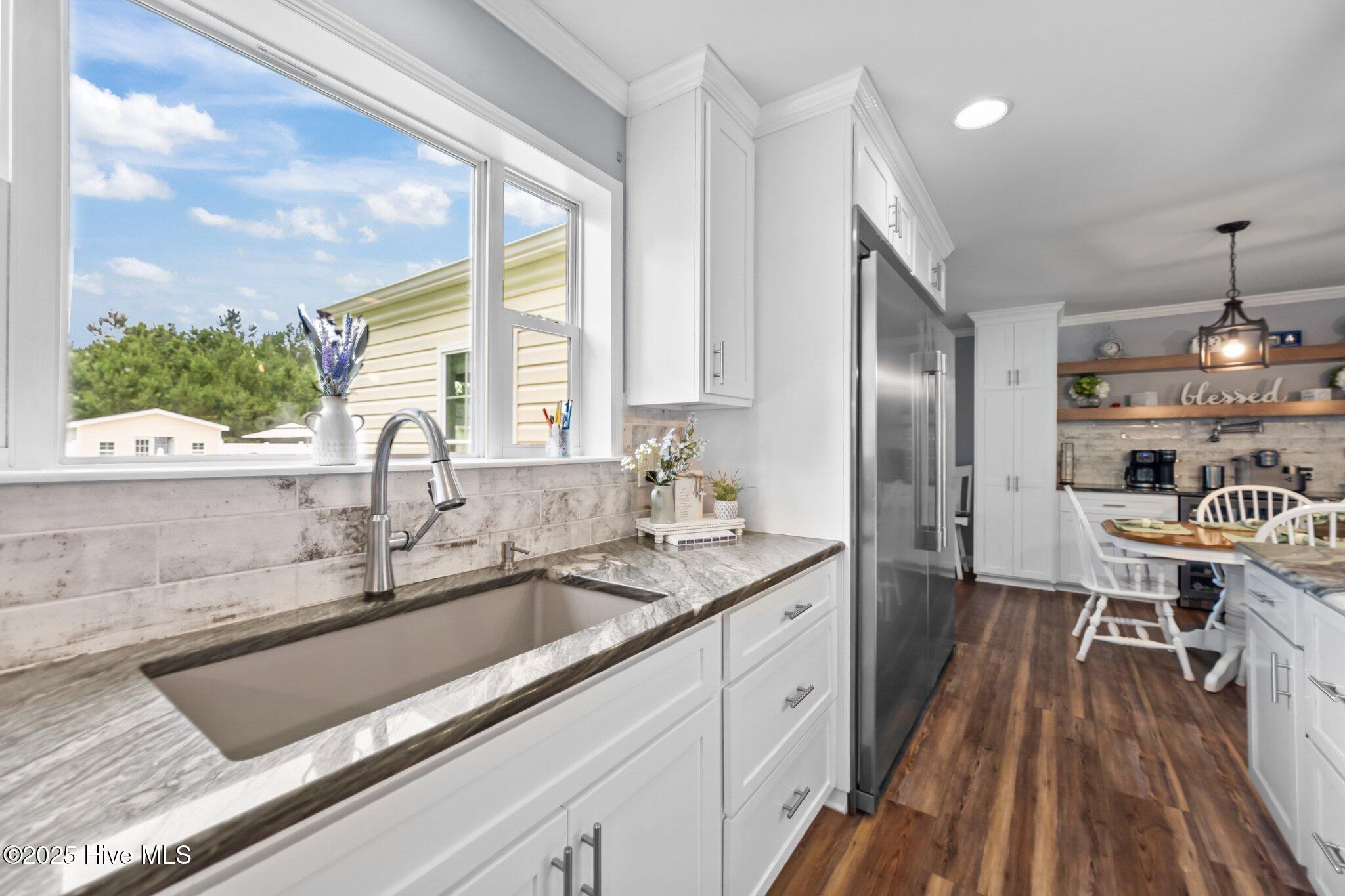 244 Newbold Road Jacksonville, NC 28540 - Photo 11 of 50 16-web-or-mls-_RAD4682