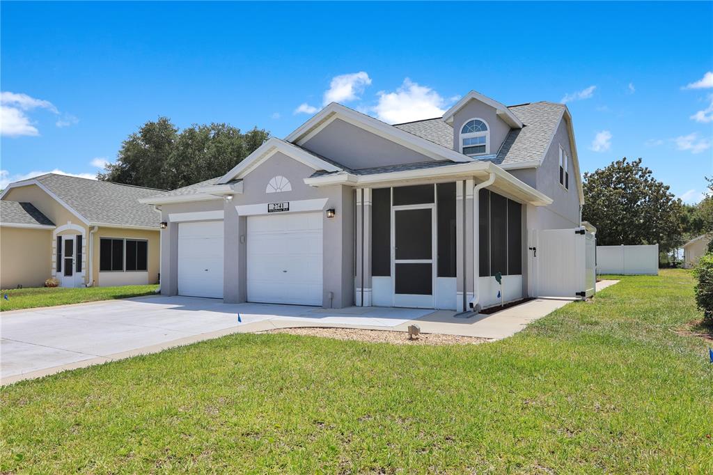 2741 Wilshire Road Clermont, FL 34714 - Photo 2 of 39