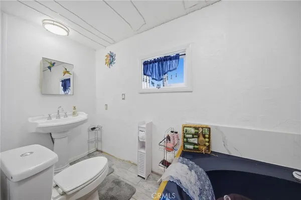 $135,000 | 1255 Amethyst Street, Unit 18, Mentone, CA 92359