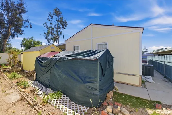 $135,000 | 1255 Amethyst Street, Unit 18, Mentone, CA 92359