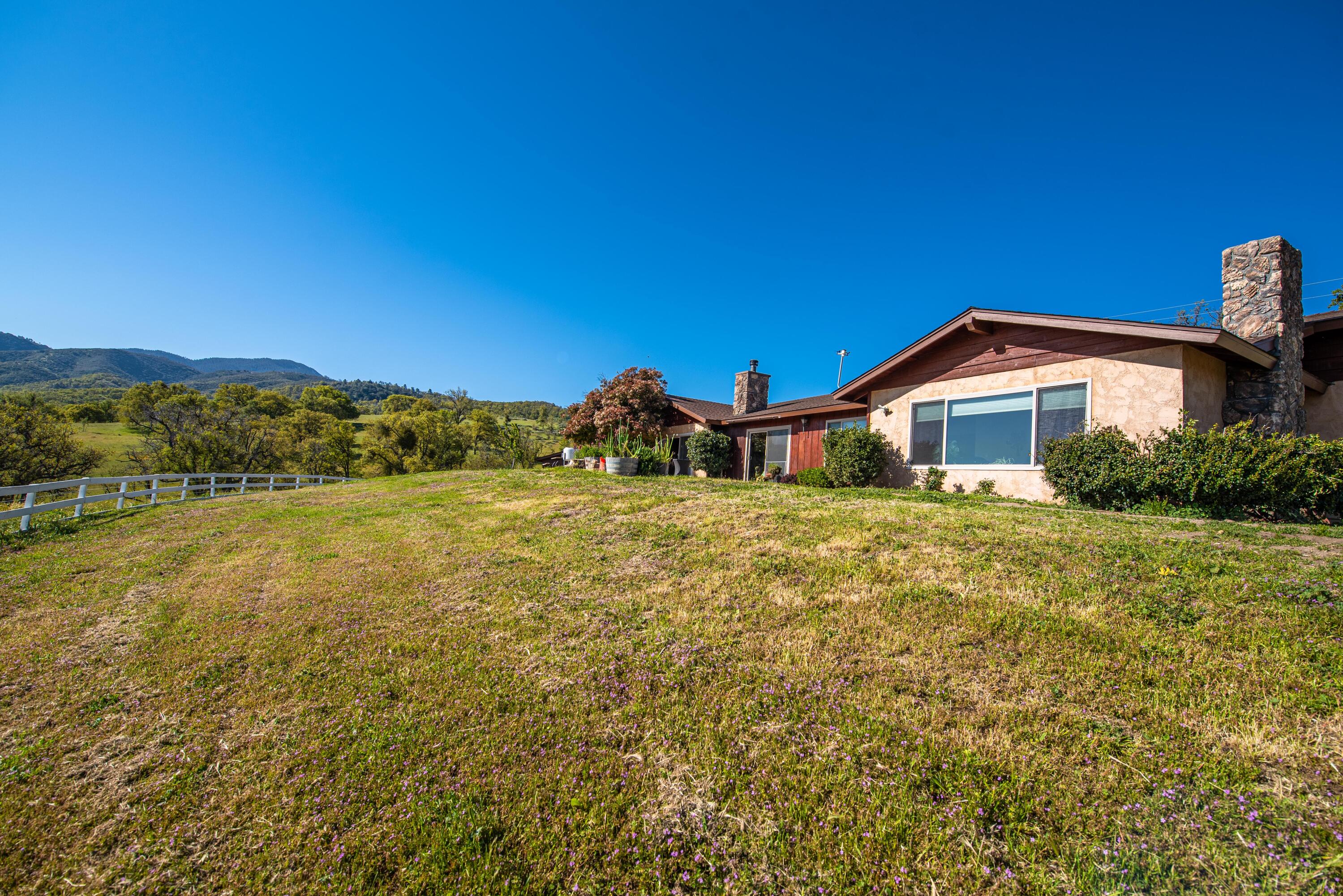 21970 Highline Road Tehachapi, CA 93561 - Photo 16 of 68 High line (51 of 93)