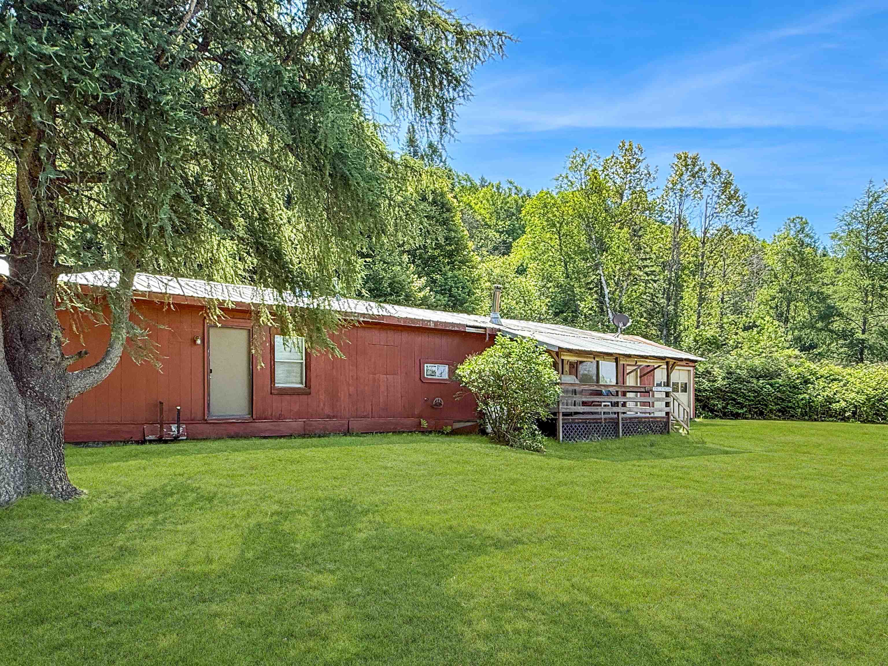 1116 Halls Stream Road Pittsburg, NH 03592 - Photo 12 of 20