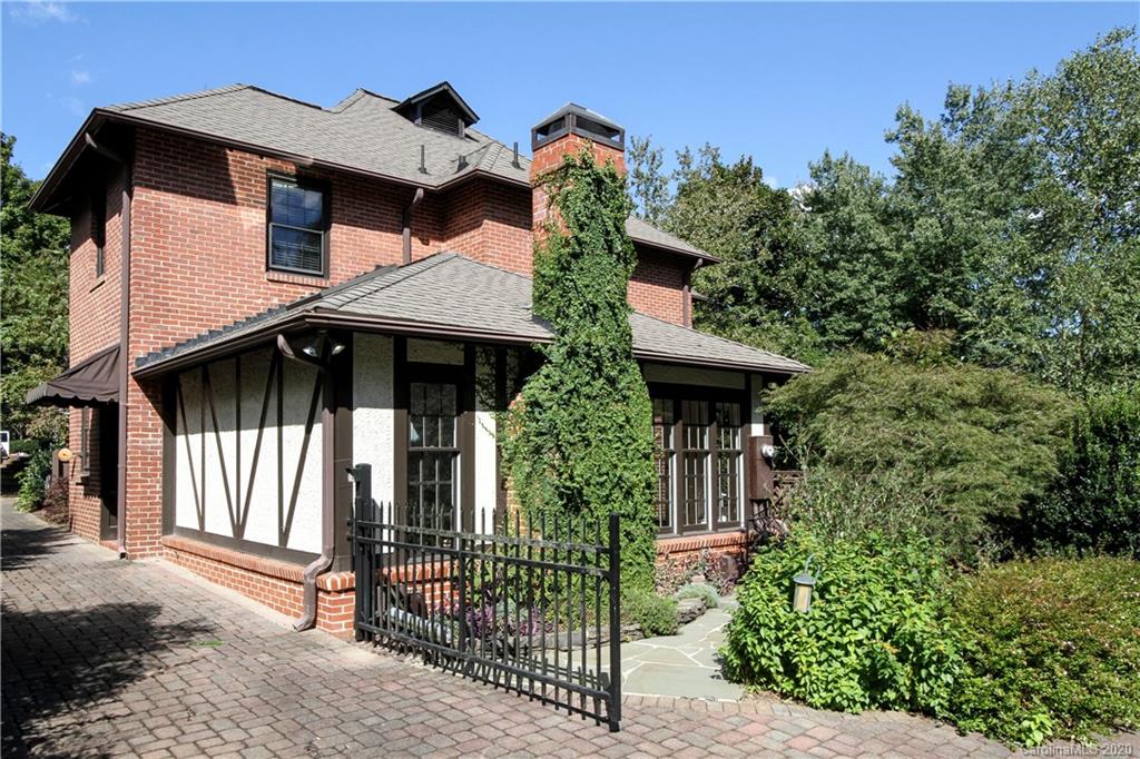 2120 Malvern Road Charlotte, NC 28207 - Photo 36 of 46 front view of a house