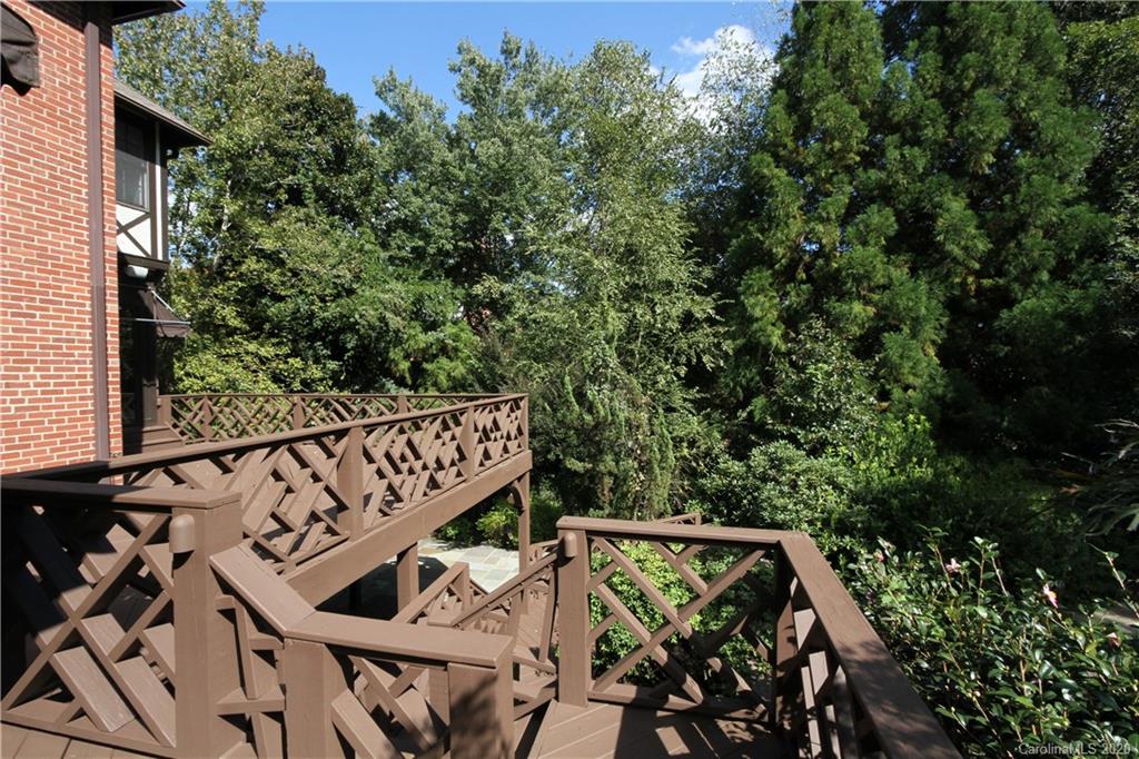2120 Malvern Road Charlotte, NC 28207 - Photo 37 of 46 a view of a chair and table in the balcony