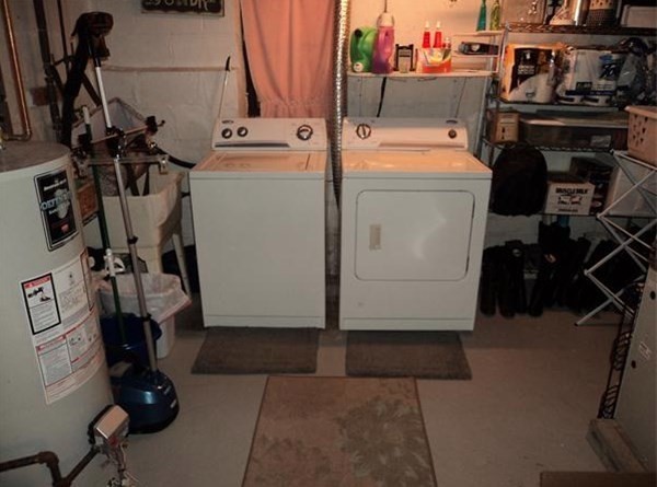 65 Regent Road Malden, MA 02148 - Photo 5 of 6 Gallery Image 5