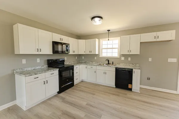 $296,000 | 80 Dave O Lane, Loretto, TN 38469