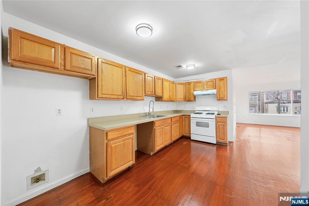 53 South Second Street Elizabeth, NJ 07206 - Photo 13 of 16