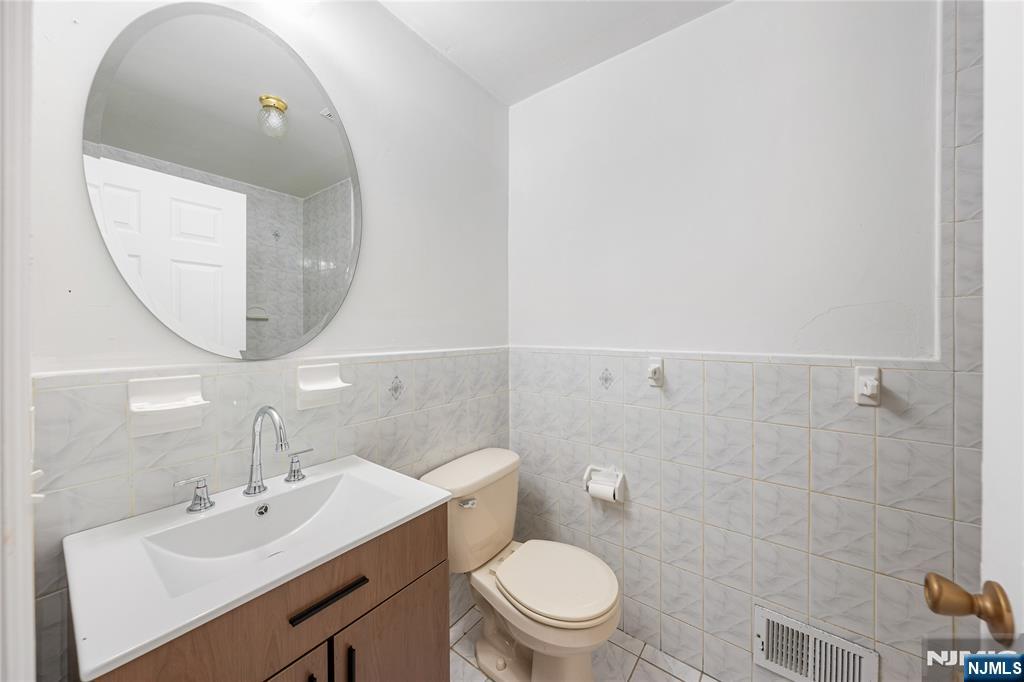 53 South Second Street Elizabeth, NJ 07206 - Photo 9 of 16