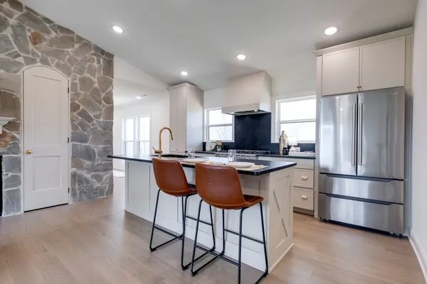 $899,900 | 1510 East Piney Road, Dickson, TN 37055