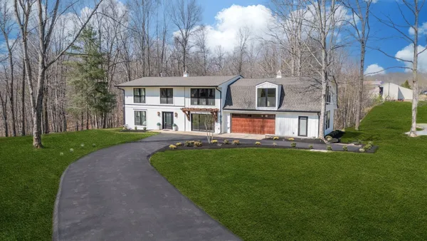 $899,900 | 1510 East Piney Road, Dickson, TN 37055