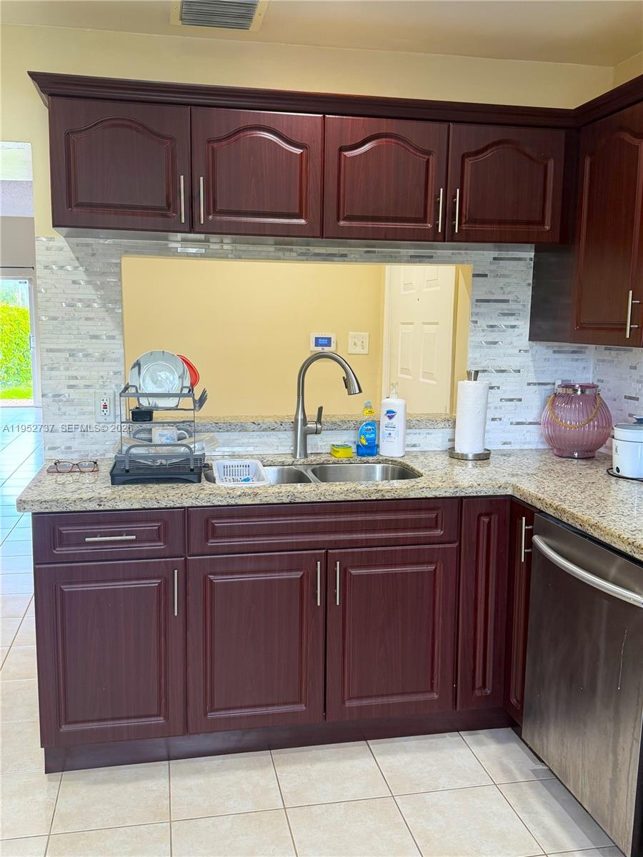 1841 Southwest 116th Way, Unit 1841 Miramar, FL 33025 - Photo 6 of 34