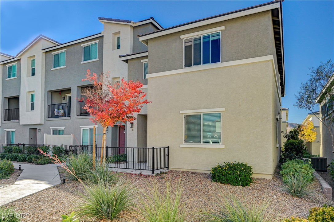 12326 Indigo Montage Road, Unit 5 Las Vegas, NV 89183 - Photo 2 of 47