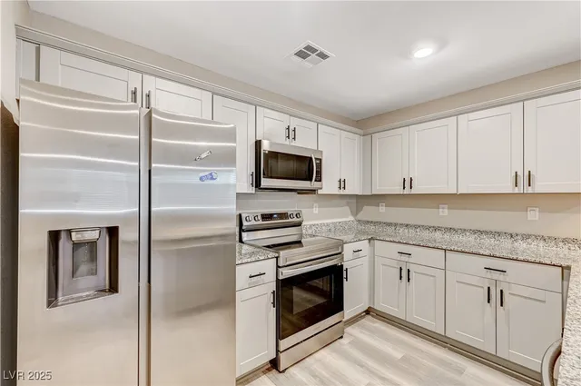 $387,500 | 12326 Indigo Montage Road, Unit 5, Las Vegas, NV 89183