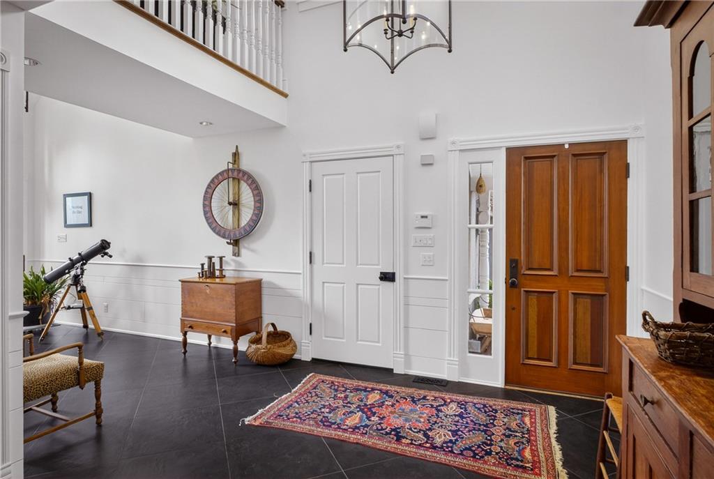 321 Fairview Road Pittsburgh, PA 15238 - Photo 6 of 50 a living room with furniture and a window
