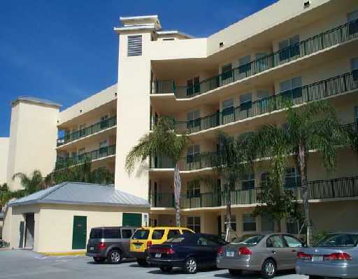 27 Royal Palm Way, Unit 301 Boca Raton, FL 33432 - Photo 1 of 1 Primary Photo