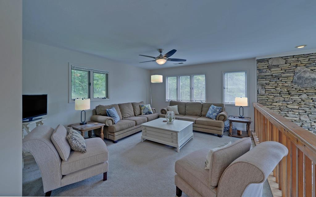 3462 Seed Lake Road Lakemont, GA 30552 - Photo 12 of 38 Gallery Image 12