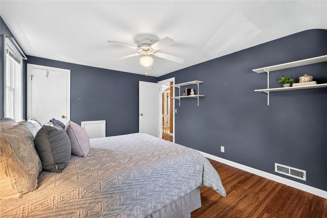 41 Rock Beach Road Irondequoit, NY 14617 - Photo 22 of 50 Gallery Image 22