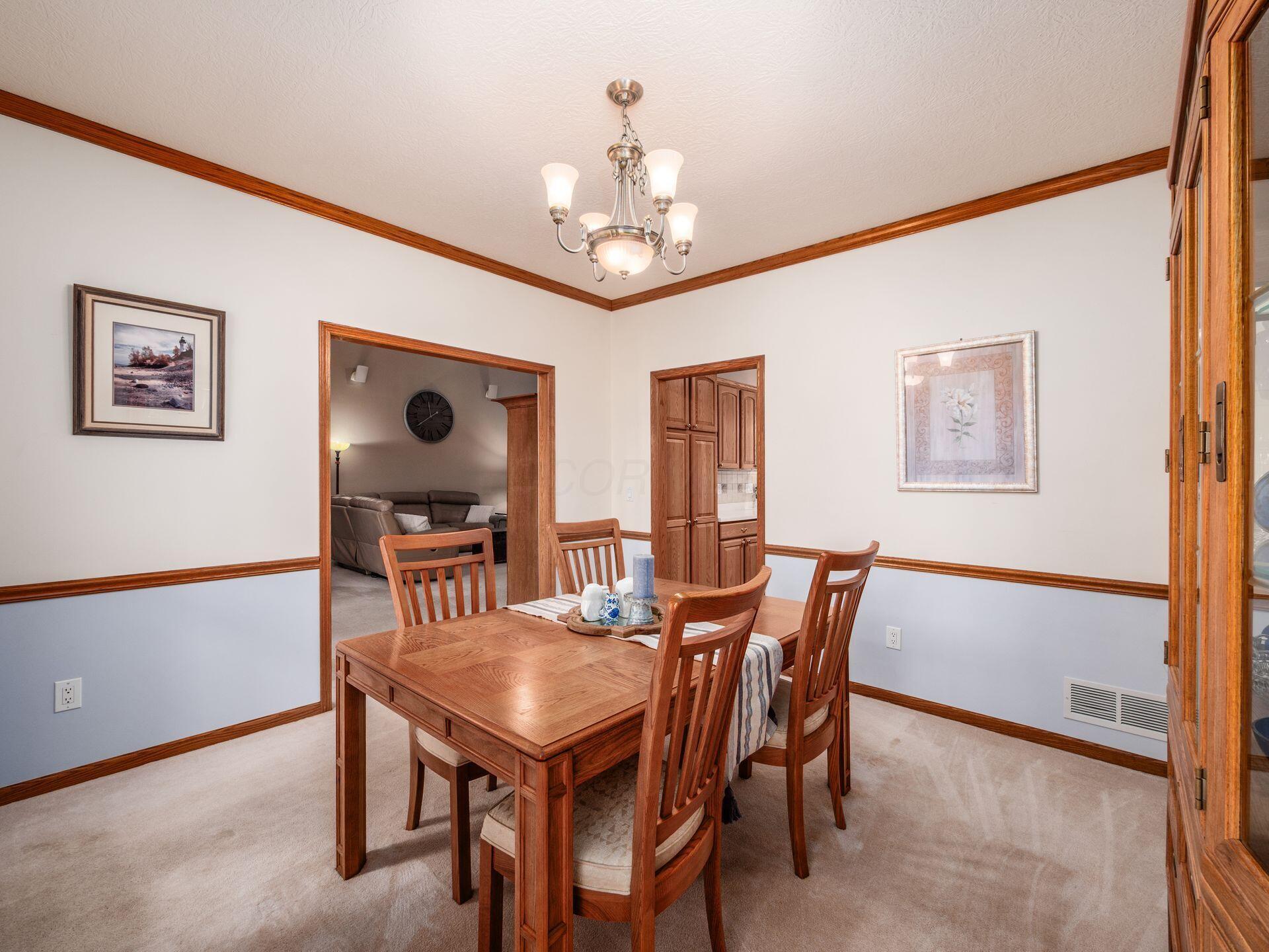 1397 Horseshoe Road Delaware, OH 43015 - Photo 9 of 64 Formal Dining