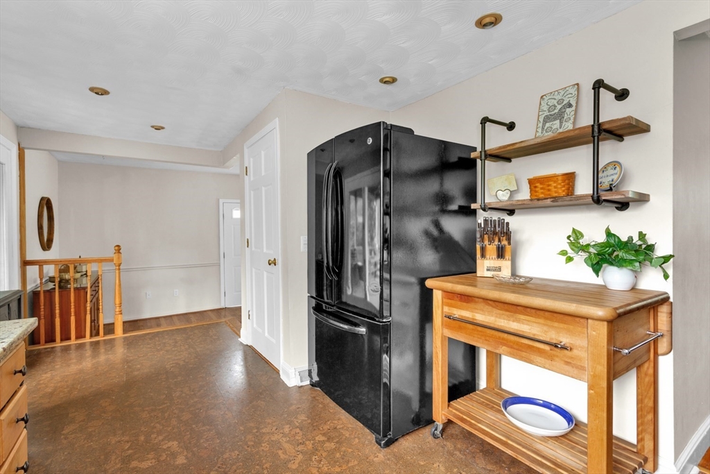 8 Haverstock Road Franklin, MA 02038 - Photo 18 of 42 Gallery Image 18