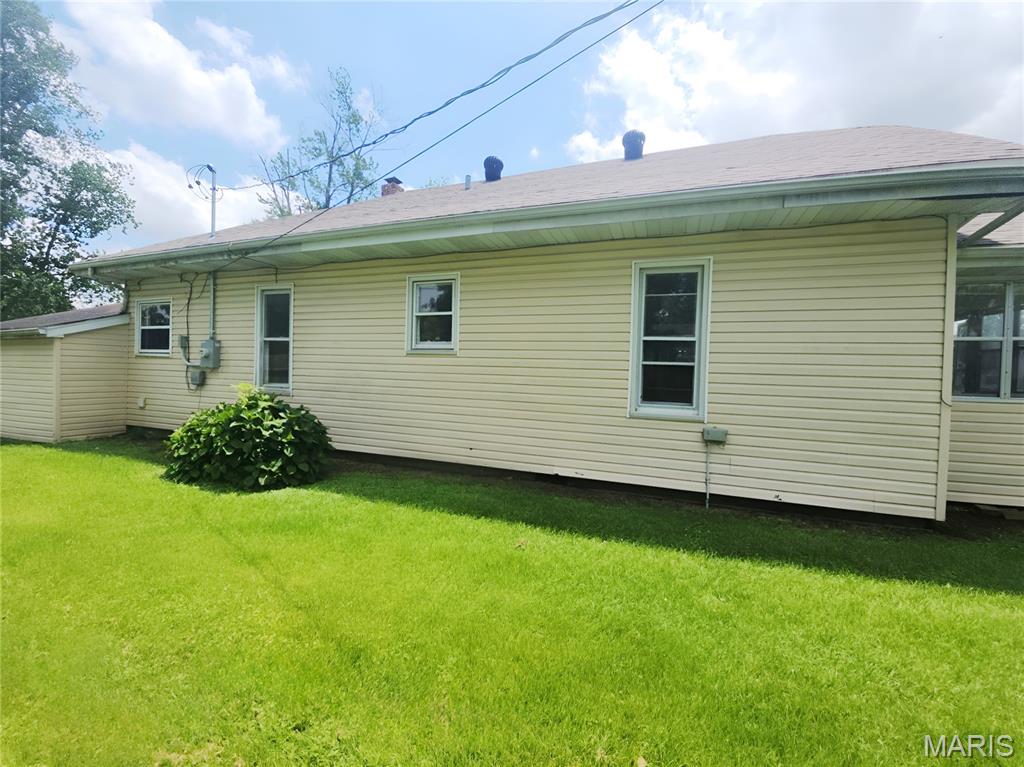 302 North 3rd Street Chaffee, MO 63740 - Photo 4 of 14