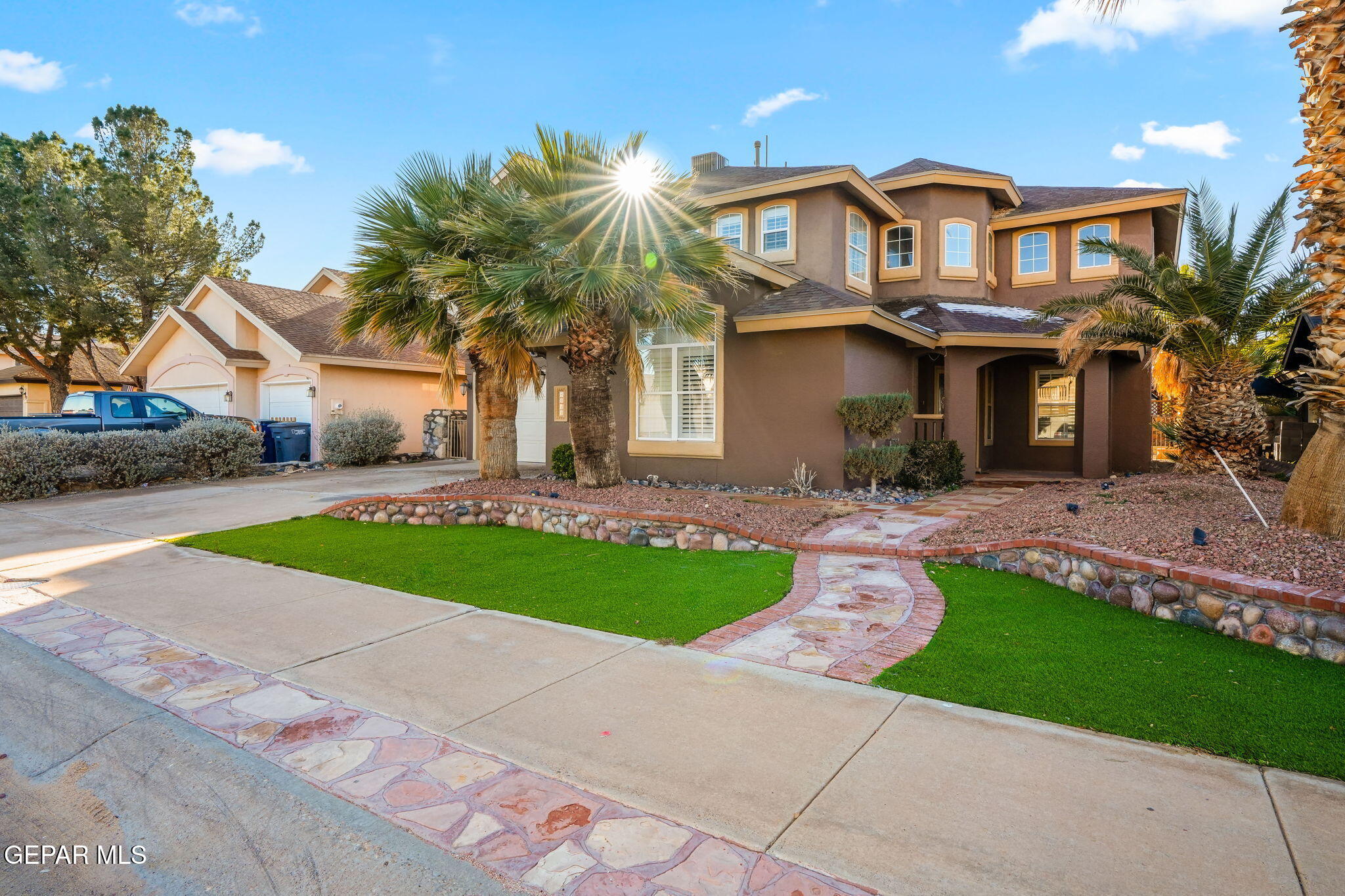 2013 Shadow Ridge Drive El Paso, TX 79938 - Photo 2 of 78 2013 Shadow Ridge Dr-2
