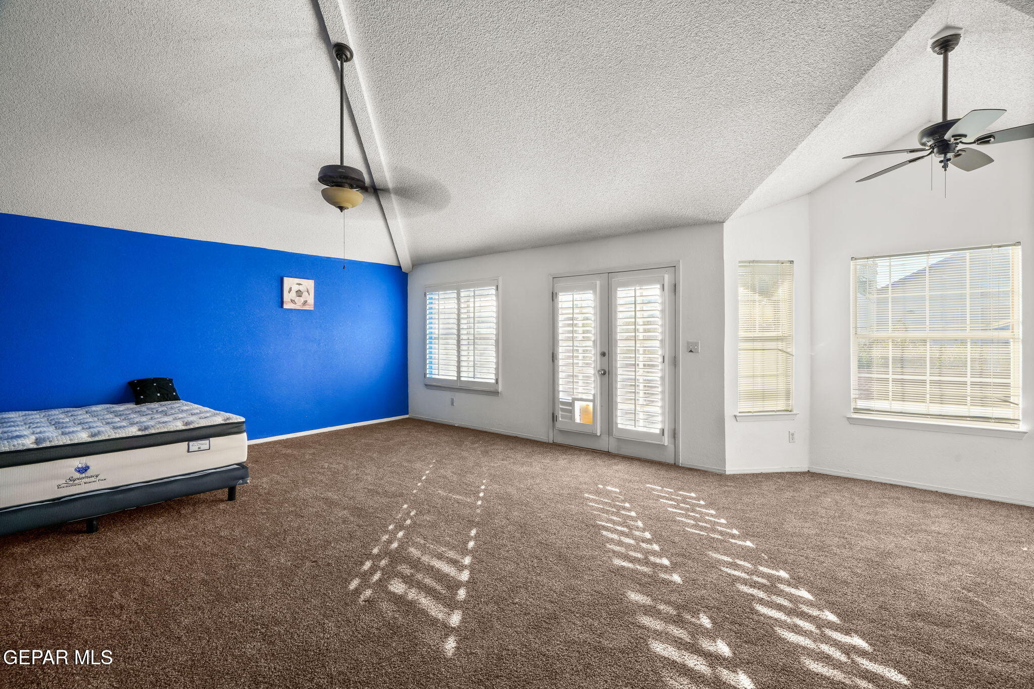 2013 Shadow Ridge Drive El Paso, TX 79938 - Photo 36 of 78 2013 Shadow Ridge Dr-35