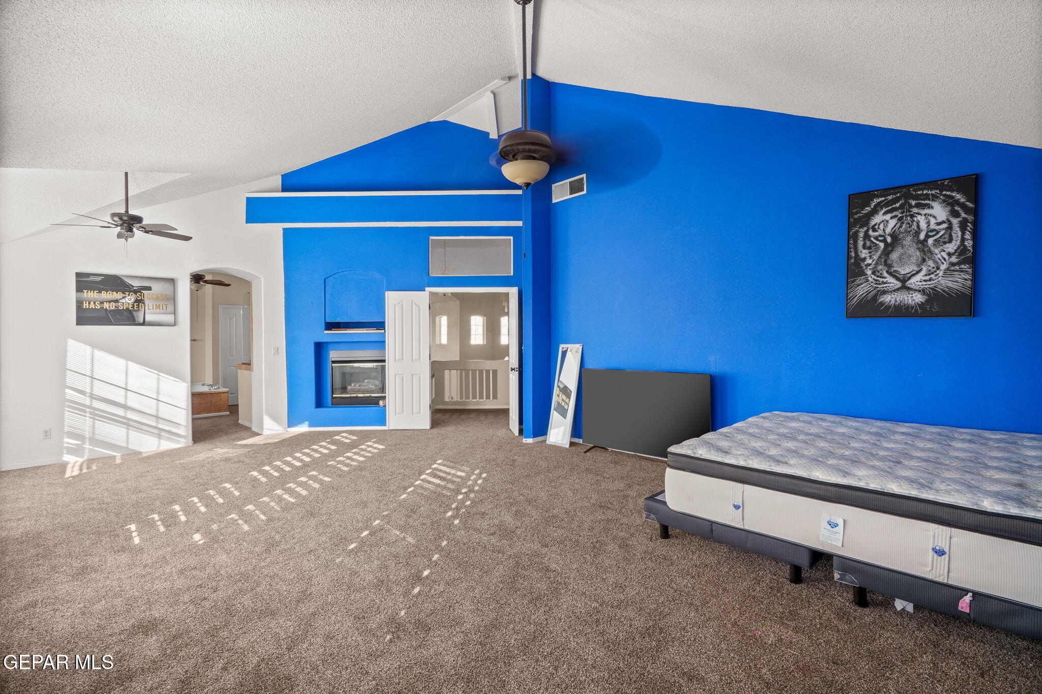 2013 Shadow Ridge Drive El Paso, TX 79938 - Photo 37 of 78 2013 Shadow Ridge Dr-36