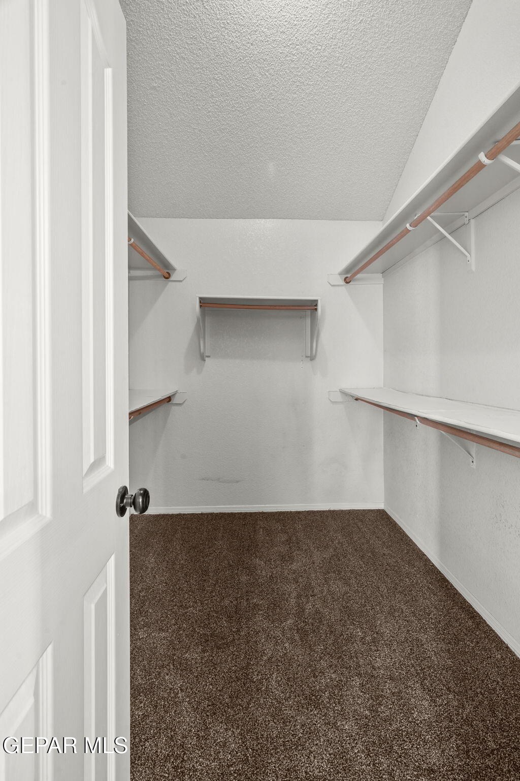 2013 Shadow Ridge Drive El Paso, TX 79938 - Photo 45 of 78 2013 Shadow Ridge Dr-44