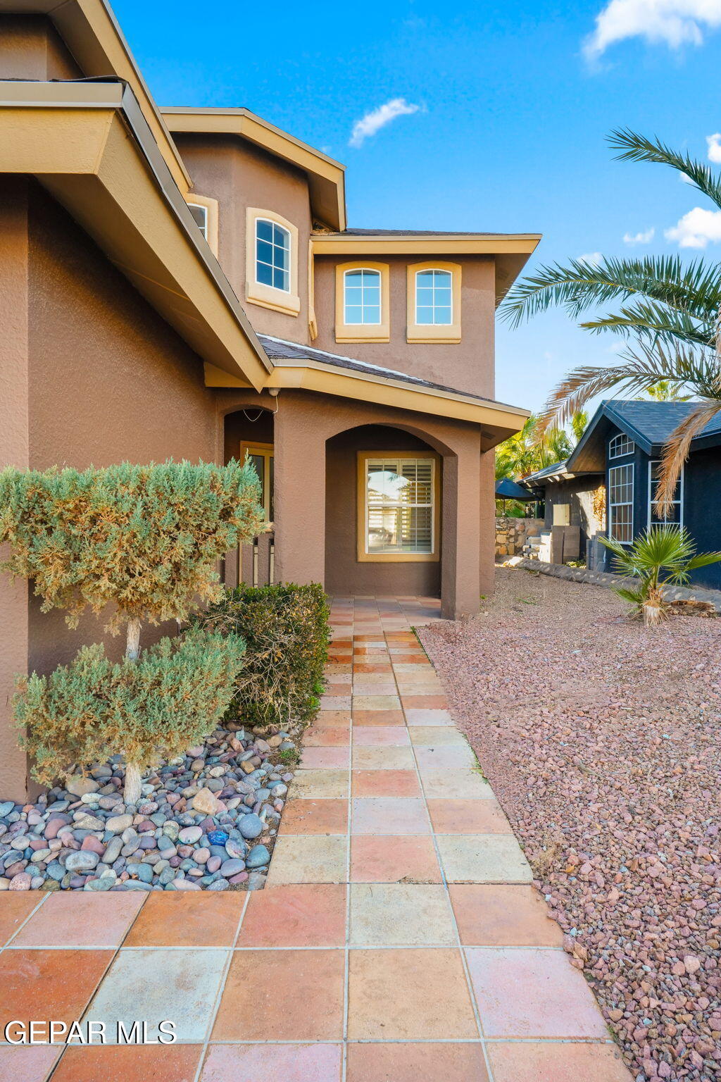 2013 Shadow Ridge Drive El Paso, TX 79938 - Photo 6 of 78 2013 Shadow Ridge Dr-5