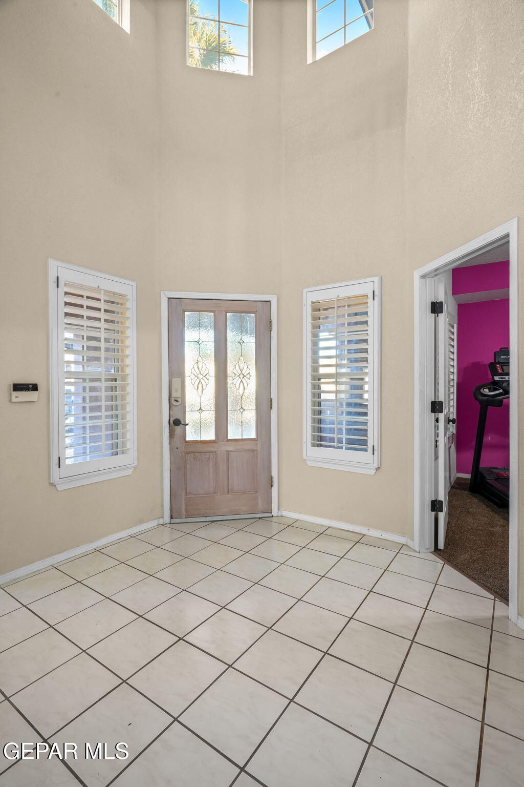 2013 Shadow Ridge Drive El Paso, TX 79938 - Photo 7 of 78 2013 Shadow Ridge Dr-6