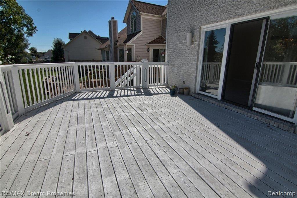 39763 Squire Road Novi, MI 48375 - Photo 29 of 31 Deck 2nd View.jpg
