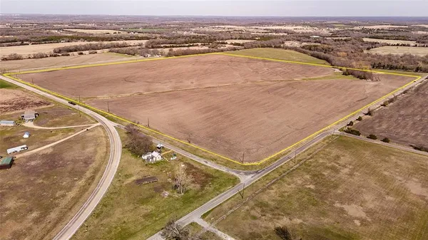 $1,800,000 | 0 Crews Road, Bells, TX 75414