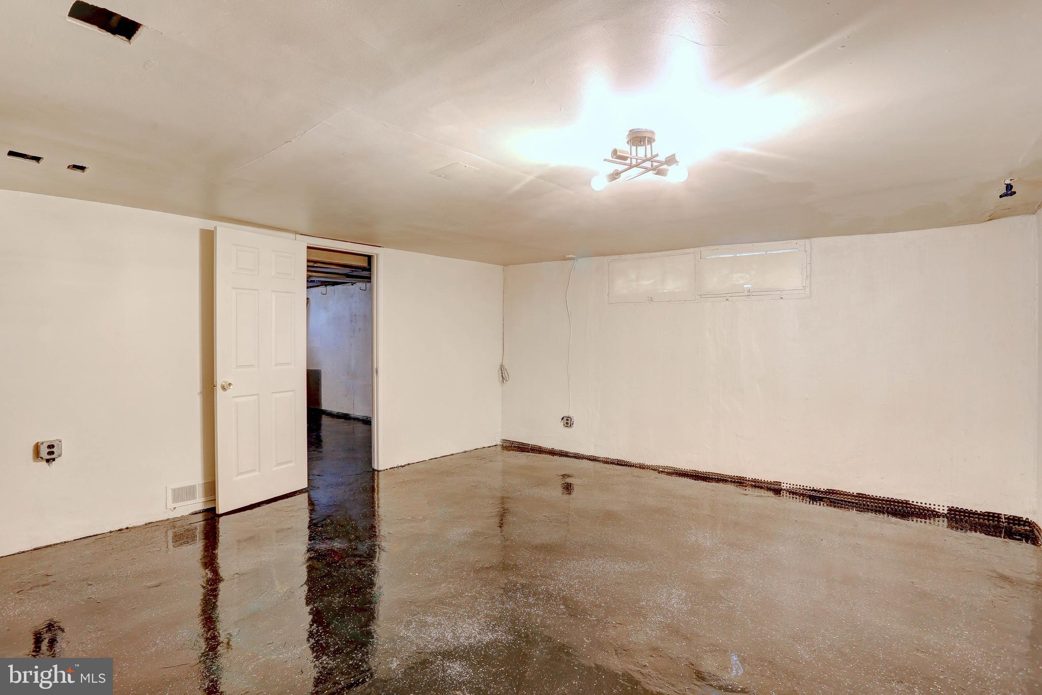 1550 Pentwood Road Baltimore, MD 21239 - Photo 21 of 29