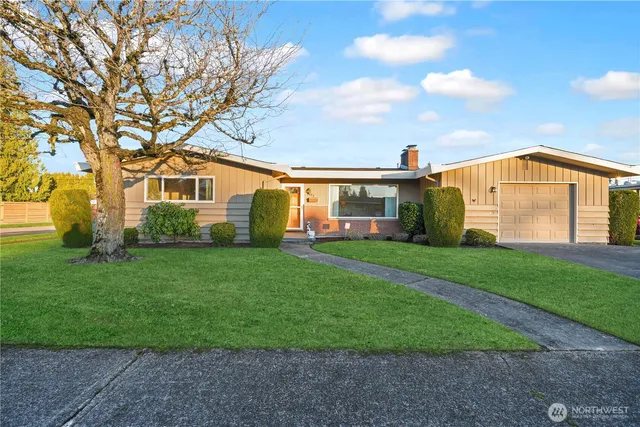 $525,000 | 1077 Garfield Street, Enumclaw, WA 98022